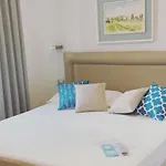 Quarcino קומו