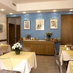 מלון Quarcino 3*