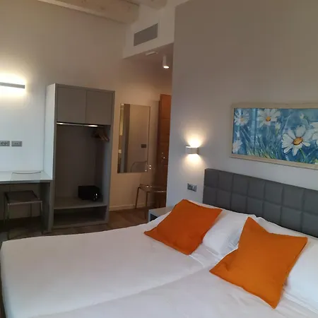 Quarcino 3* Como