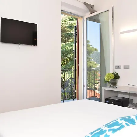 Quarcino Hotel