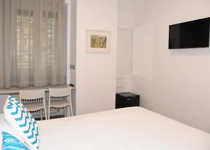 Quarcino Hotell Como