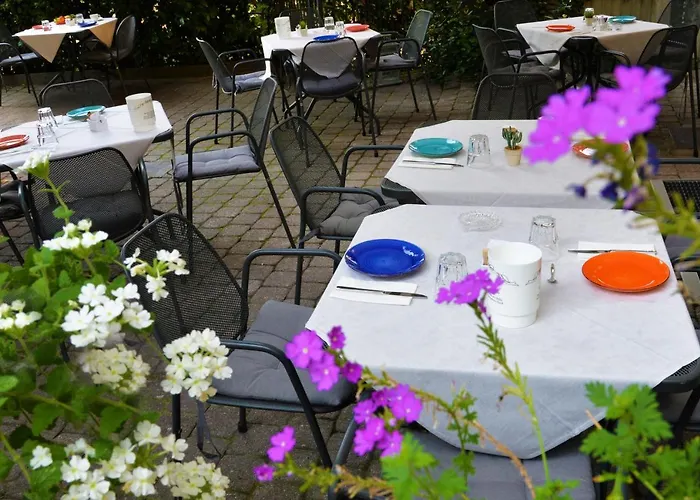 Quarcino Szálloda Como