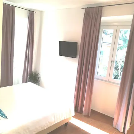 Quarcino Hotel Como